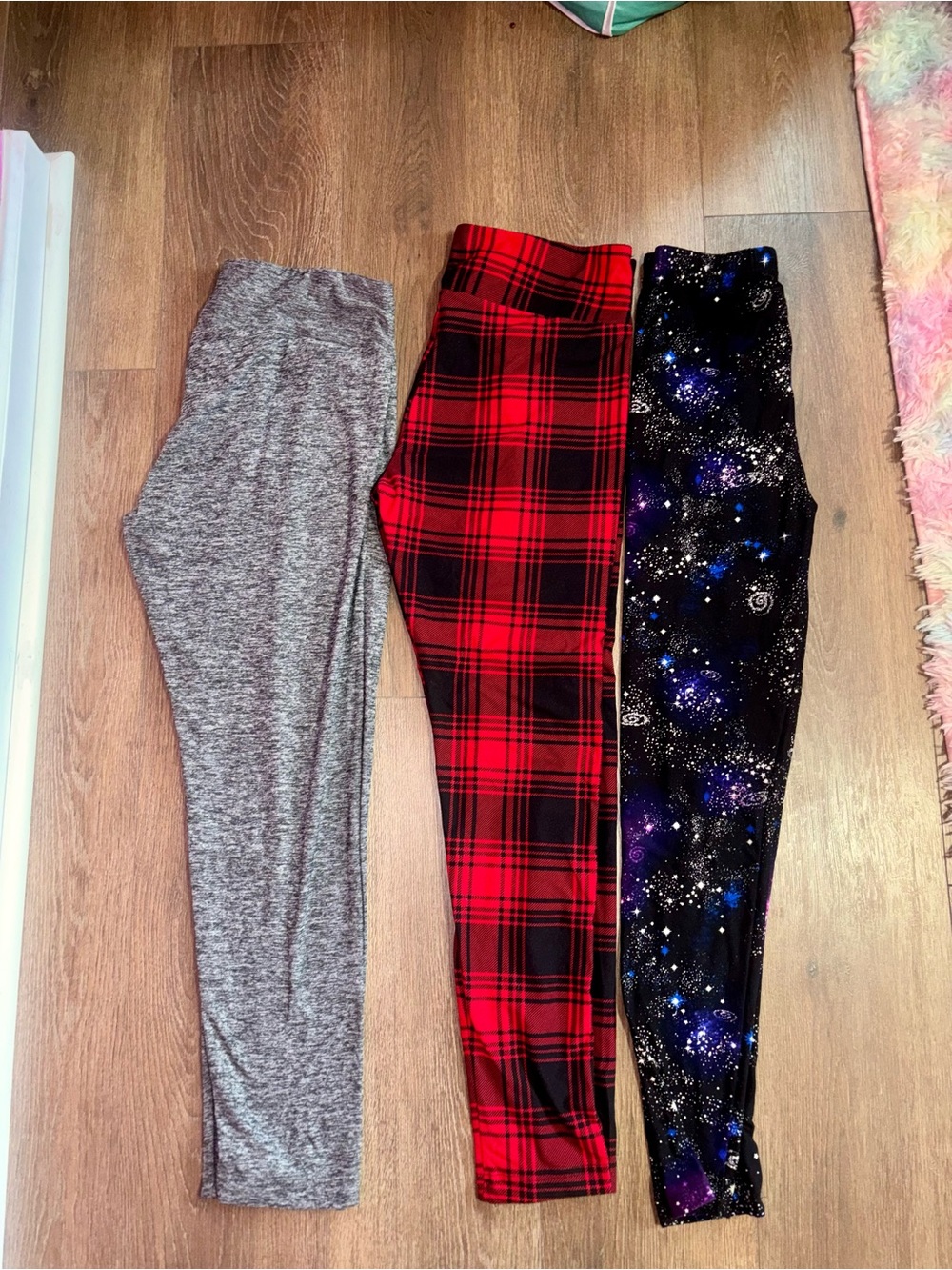Ladies tummy control & butt scrunch legging bundle Size XL- lot of 9 - Picture 4 of 7